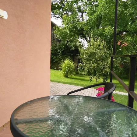 Privat Simba Apartment Strecno Exterior photo